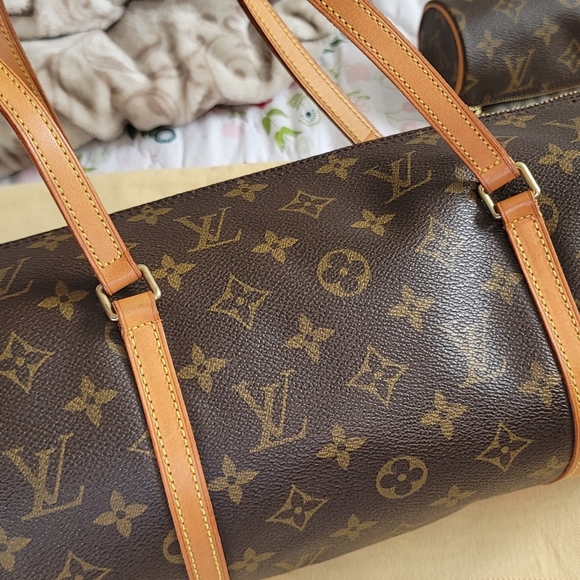 🎁SOLD🎁 LV Papillon 30 - Picture 4 of 10